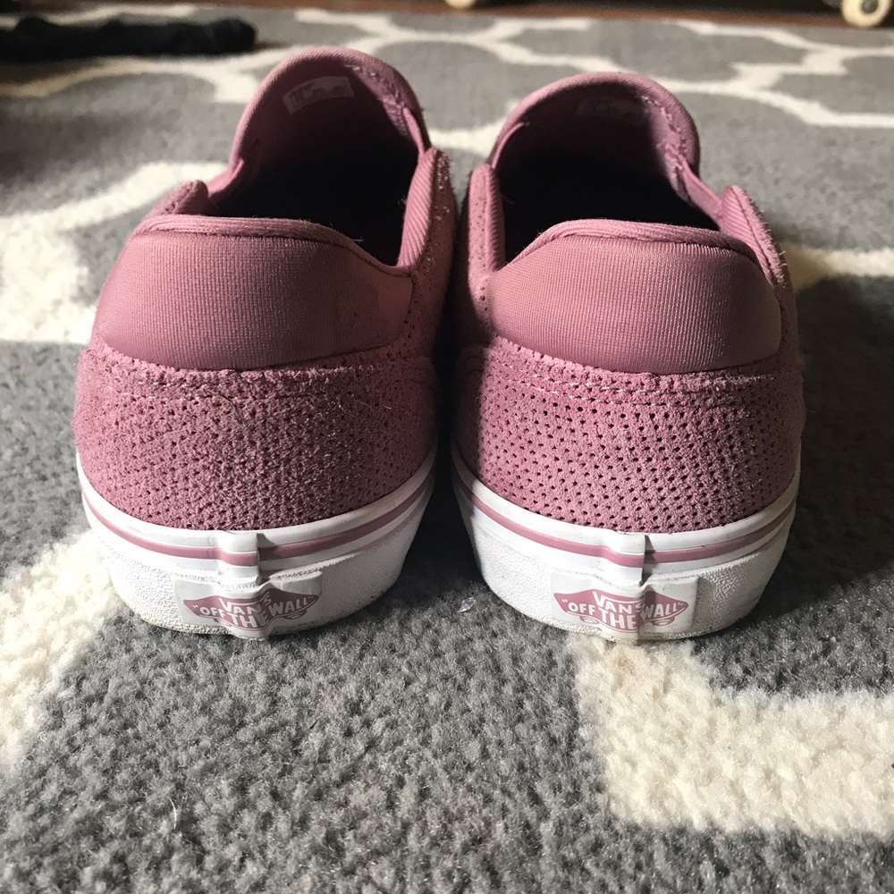 Vans - Picture 2 of 5